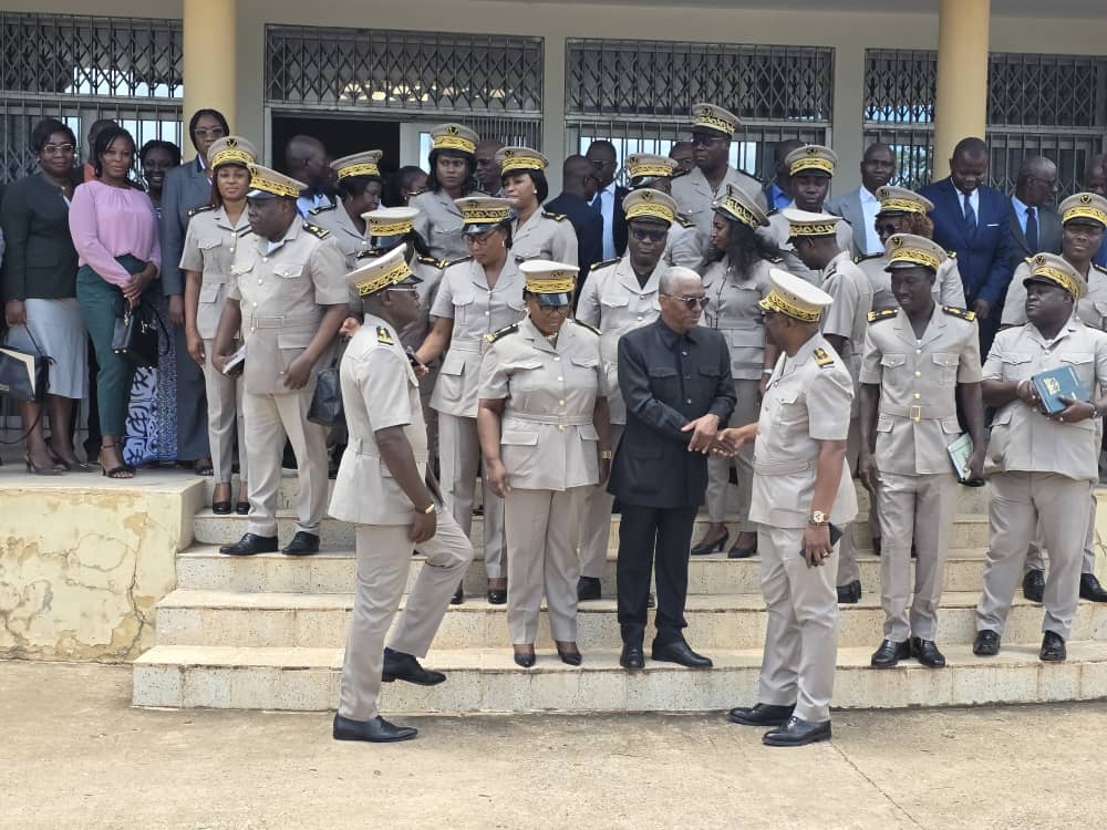 Emile Ebrottié a échangé avec le corps préfectoral et les populations.