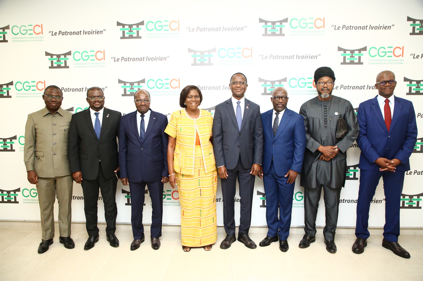 Simone Ehivet Gbagbo et le patronat ont passé de joyeux moments ensemble. 