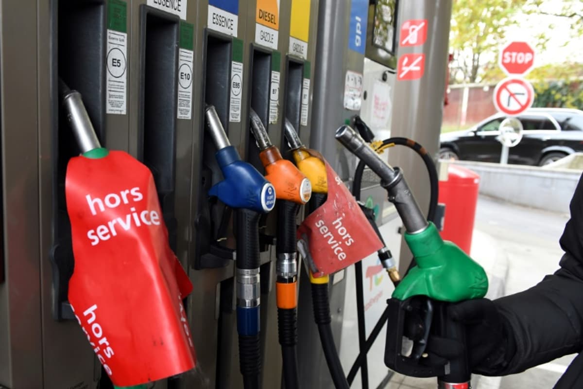 Les prix du carburant ont augmenté à la pompe du fait de la guerre au Moyen-Orient.