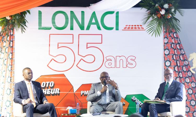 Dramane Coulibaly (au centre) avait à ses côtés Karim Ouattara (à gauche) et le PCO. (Ph. DR)