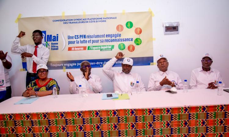 Les responsables de la Plateforme nationale des travailleurs de Côte d’Ivoire ont dit leur volonté de privilégier le dialogue…
