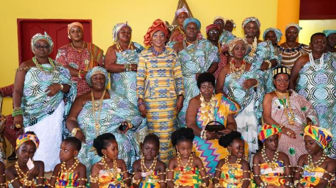 Les femmes ont été exhortées à poursuivre leur implication dans la vie politique et communautaire. 