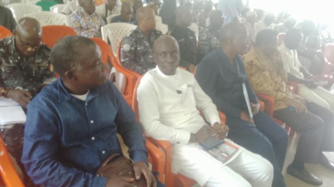 Les 3 candidats suppléants qui ont répondu à l'invitation de la Cei dans la région du Tonkpi. (Ph. : A. KPAN)