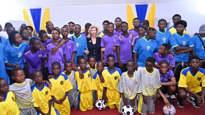 La présidente de Children of Africa a lancé la 17e  édition de la Coupe Dominique Ouattara.