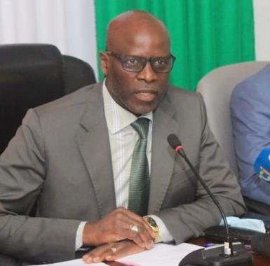 Des parents d’élèves plaident pour que le ministre Adama Diawara rouvre les préinscriptions en ligne.